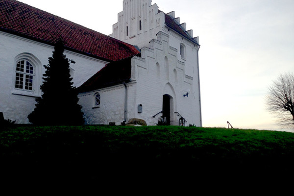 Hvalsø Kirke