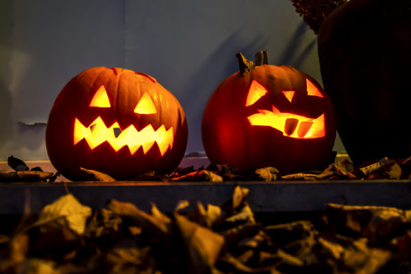 Billede af to halloween græskar